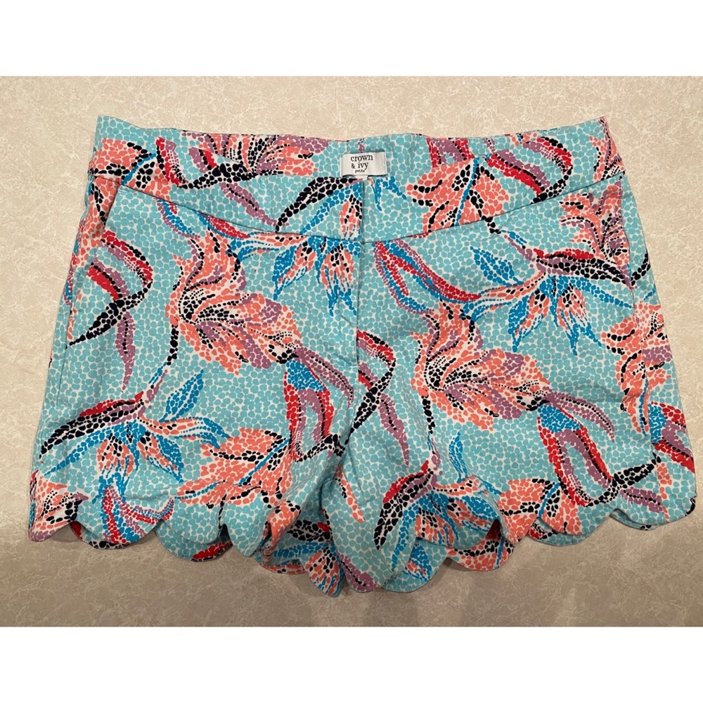 Crown & Ivy Shorts